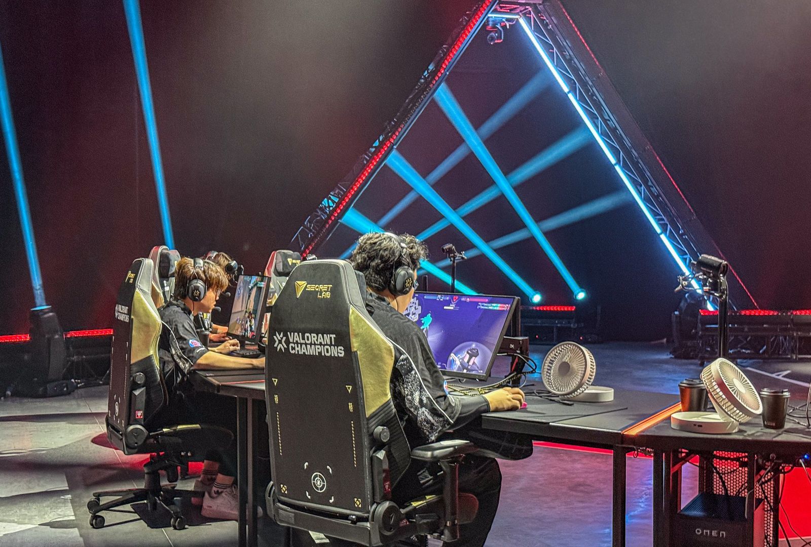 Valorant Champions Tour 2025 : on est allé voir la compétition eSport à Évry-Courcouronnes