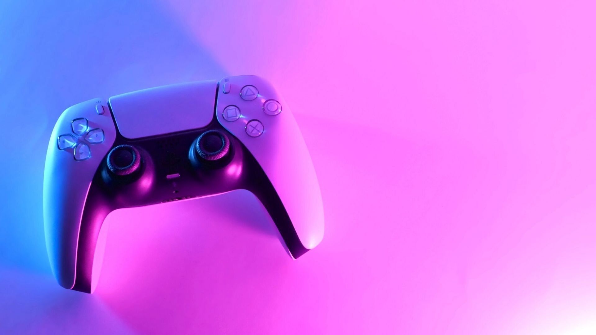 Sony dévoile la manette PS5 Icon Blue, sortie prévue le 20 octobre