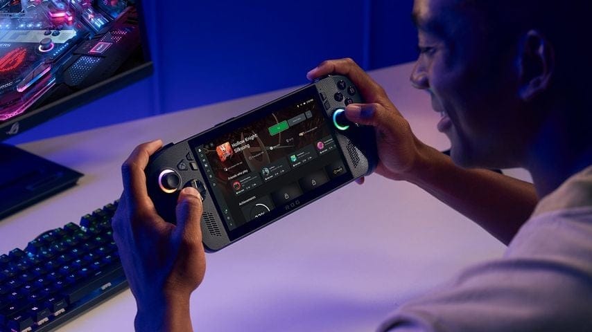 ROG Xbox Ally X : on s'en doutait, mais Linux permet d'offrir de bien meilleures performances
