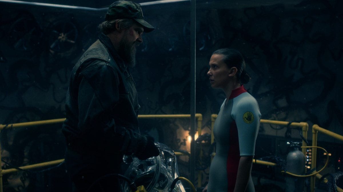 Un acteur de Stranger Things affirme qu'il n'existe pas de Snyder Cut secrète, alors que plus de 350 000 personnes ont signé une pétition pour réclamer la diffusion de scènes coupées de la deuxième partie de la saison 5