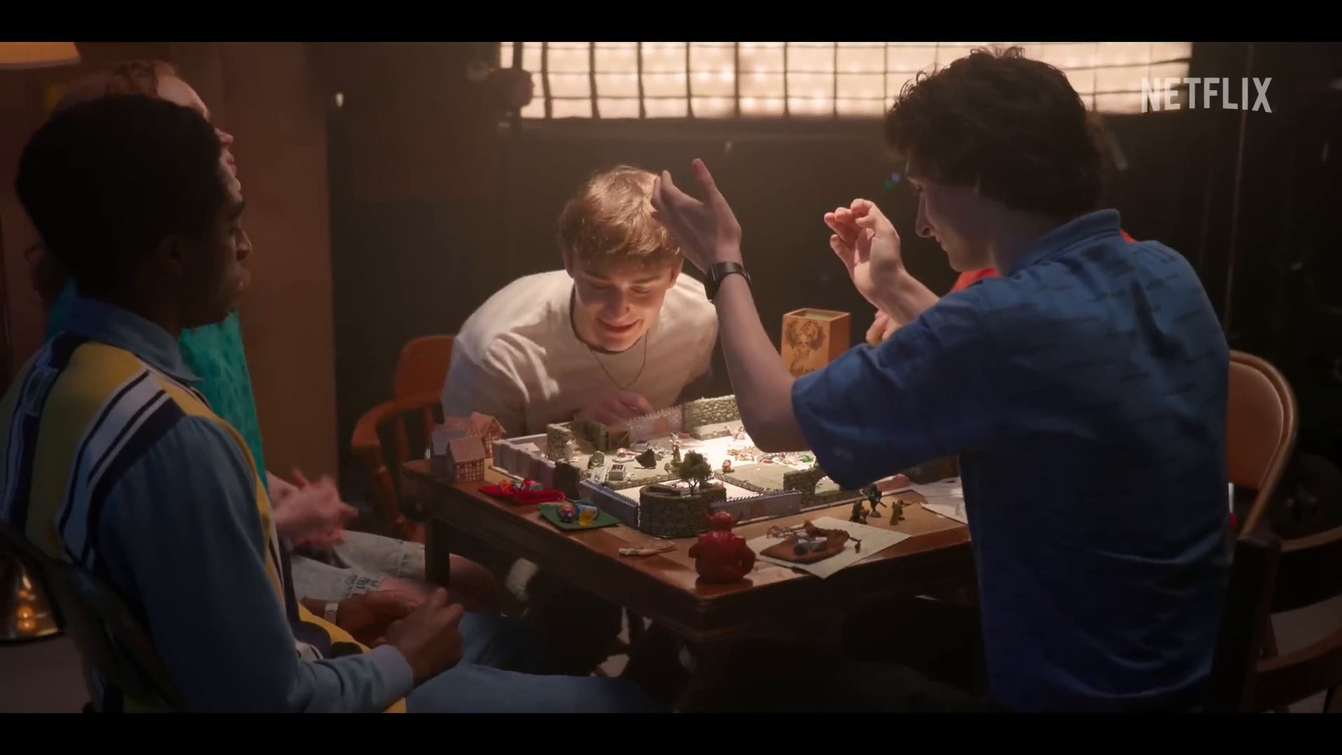 Stranger Things revient la semaine prochaine pour une dernière aventure