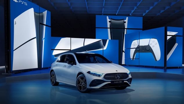 Fans de PlayStation 5, cette voiture en édition limitée est faite pour vous