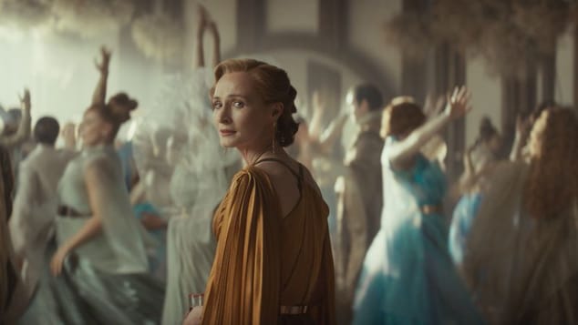 Tony Gilroy fait l'éloge de Kathleen Kennedy pour le soutien qu'elle a apporté à Andor.