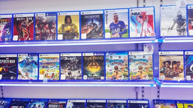 Si vous annulez votre abonnement PlayStation Plus pour protester contre la fin des disques actée par Sony, ça ne sert à rien d'après les analystes