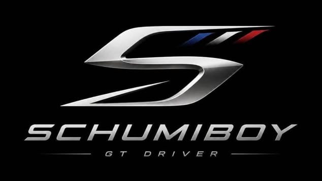 Donnez-moi votre avis sur mes 3 logos pour GT7! (photos dans les commentaires!)