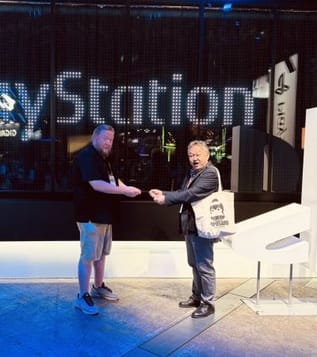 PlayStation : 13 ans plus tard, il manque quelque chose sur cette photo…